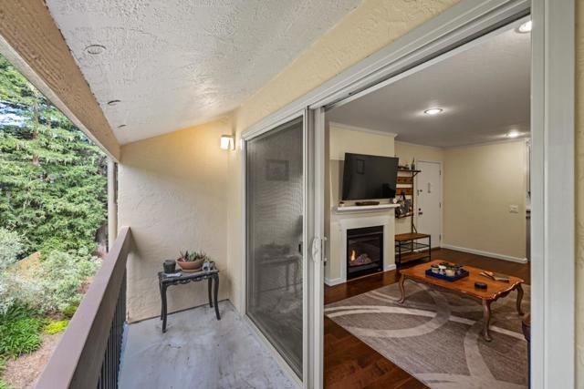 3309 Golden Oaks Lane, Monterey CA: https://media.crmls.org/mediaz/fdfc77a9-d5a5-44b3-8b05-f92beefb53e1.jpg