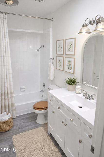 Detail Gallery Image 5 of 12 For 1337 Edgewood Way #37,  Oxnard,  CA 93030 - 3 Beds | 2 Baths