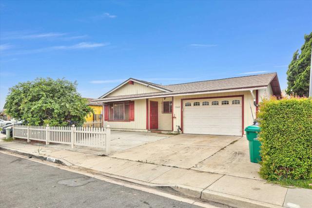 Detail Gallery Image 1 of 1 For 5840 Greycourt Ave, San Diego,  CA 92114 - 4 Beds | 2 Baths