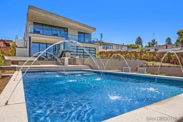 147 S Rios, Solana Beach CA: https://media.crmls.org/mediaz/fdfd78d6-dff9-45c1-925d-196b63d126db.jpg