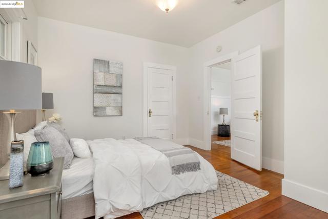2406 10th, Berkeley CA: https://media.crmls.org/mediaz/fdfdba40-943c-4932-b826-98e381dab085.jpg