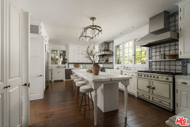 Image 7 of 48 For 771 Garden Lane