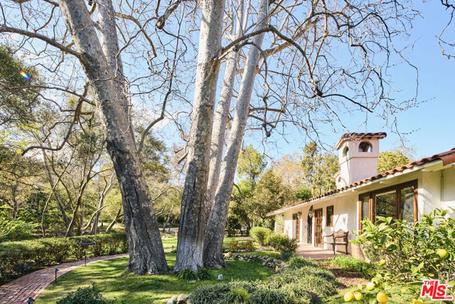 6138 Ramirez Canyon Road, Malibu CA: https://media.crmls.org/mediaz/fdfde771-3110-4ac4-9897-bdbef67f23b3.jpg