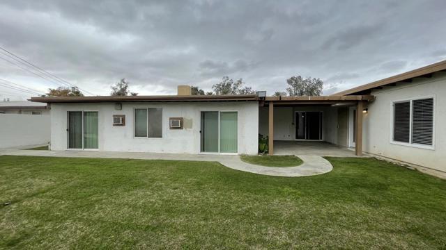 81967 Tournament Way, Indio CA: https://media.crmls.org/mediaz/fdfe536a-5795-4fbf-8769-96e83512d489.jpg