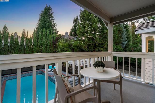 25 Mackenzie, Danville CA: https://media.crmls.org/mediaz/fdff2417-9451-44df-883f-bc5732faf553.jpg