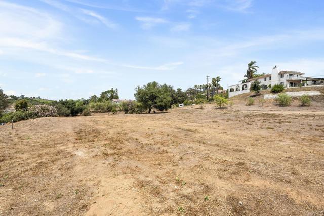 Detail Gallery Image 33 of 37 For 28946 Aerie Rd, Valley Center,  CA 92082 - 3 Beds | 2 Baths