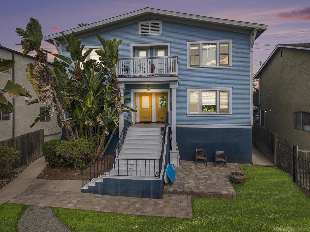 3042 Broadway - photo 4