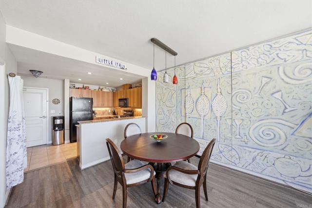 Detail Gallery Image 15 of 51 For 300 W Beech St #1706,  San Diego,  CA 92101 - 1 Beds | 1 Baths