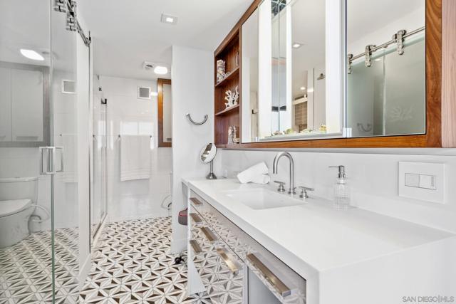 2500 Torrey Pines Road, La Jolla CA: https://media.crmls.org/mediaz/fe0294cd-dc81-44af-953e-1e3ec6ac10e9.jpg