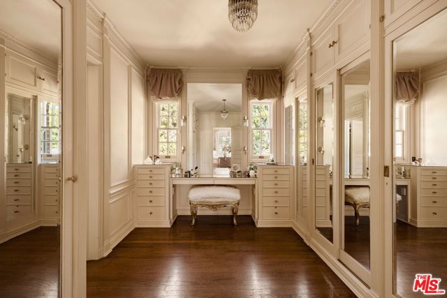 Drew Fenton | 214 S Beverly Glen Boulevard Los Angeles CA | MLS: 7691739