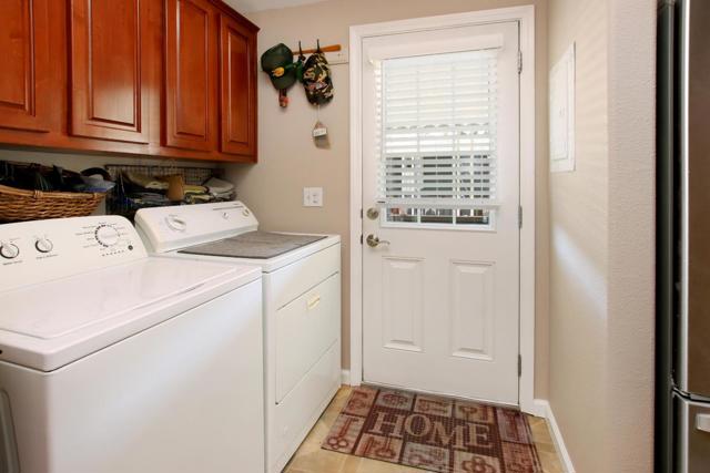 444 Whispering Pines Drive, Scotts Valley CA: https://media.crmls.org/mediaz/fe03d26e-cdd5-4f68-8d9a-9f54fe02b2d5.jpg