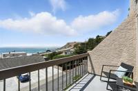 451 Roberts Road, Pacifica CA: https://media.crmls.org/mediaz/fe03d646-fcb2-4b21-90c9-d282f4fae96b.jpg