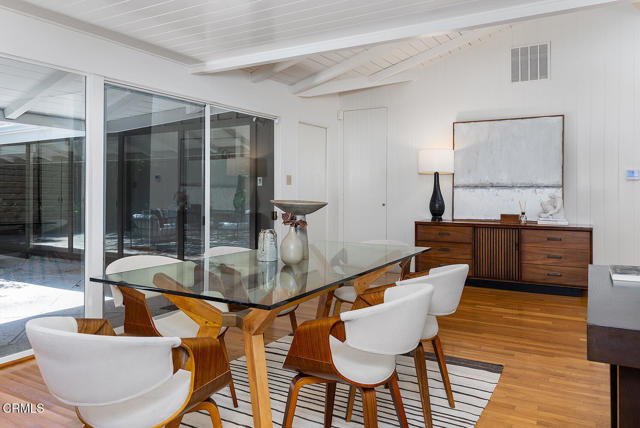1199 Arden Road, Pasadena CA: https://media.crmls.org/mediaz/fe04d5e6-4dc9-4557-a6bc-3f76c584d637.jpg