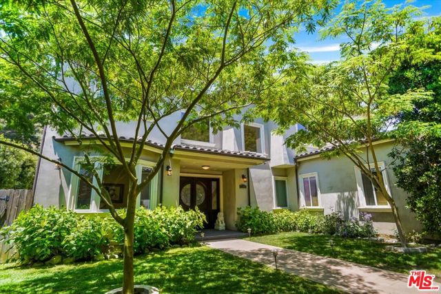 1701 Roscomare Road, Los Angeles CA: https://media.crmls.org/mediaz/fe05b76e-77f0-4850-a2fb-a21cec47d886.jpg