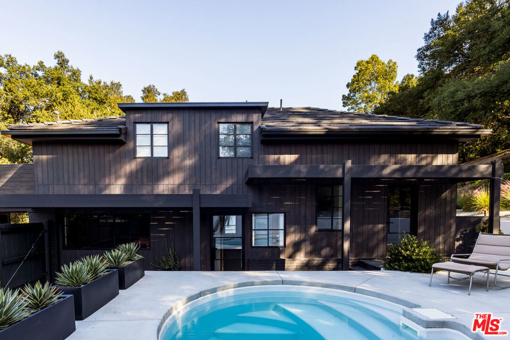 3860 Kingswood Road
