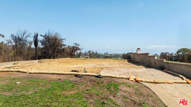 Drew Fenton | 1112 Chautauqua Boulevard Pacific Palisades CA | MLS: 7116918