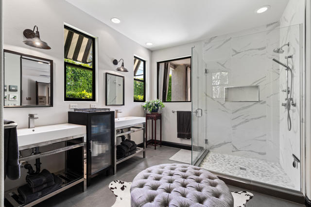 46030 Ocotillo Drive, Palm Desert CA: https://media.crmls.org/mediaz/fe07f9b8-6f6c-4165-8d68-a8bd0ad86e69.jpg