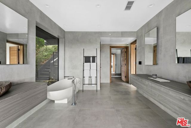 11010 Chalon Road, Los Angeles CA: https://media.crmls.org/mediaz/fe08c990-4f06-4abf-8f0f-8da6f82afea9.jpg