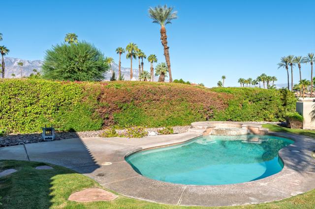 24 Via Elegante, Rancho Mirage, CA 92270