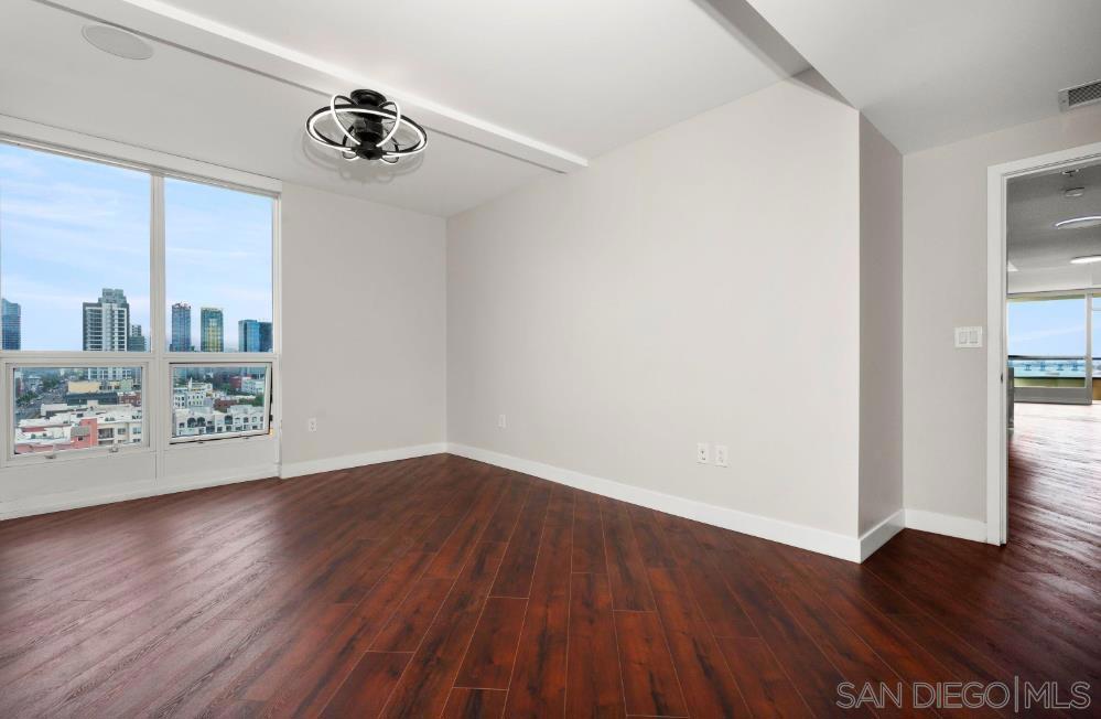 555 Front St. - photo 20
