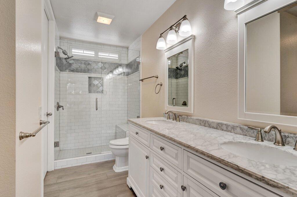 MLS #219136694DA image #10