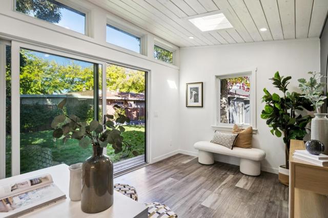 1318 Sierra Street, Redwood City CA: https://media.crmls.org/mediaz/fe0e3adf-a8ad-483a-af4e-5b8896ddaff2.jpg