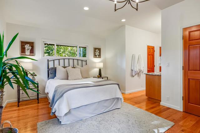 7 Clubhouse Road, Santa Cruz CA: https://media.crmls.org/mediaz/fe0f073d-c2ec-4cd6-a36e-478298ef2ea7.jpg