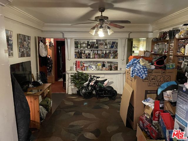 1920 S Rimpau Boulevard, Los Angeles CA: https://media.crmls.org/mediaz/fe0f96e8-c255-4fd4-926b-40add574778a.jpg