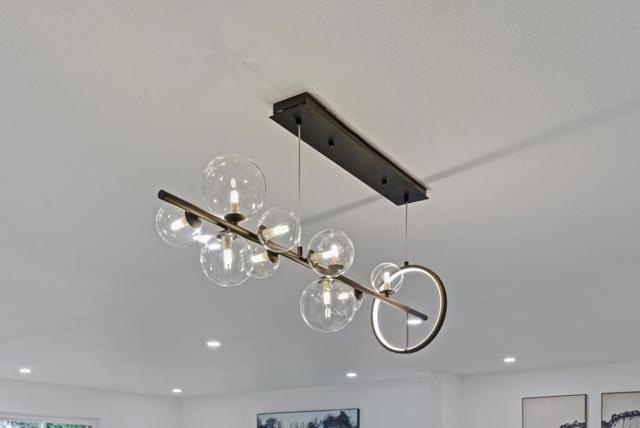 422 Liquidambar Way, Sunnyvale CA: https://media.crmls.org/mediaz/fe101235-d47c-4edb-81d2-5ec1f701e0ec.jpg