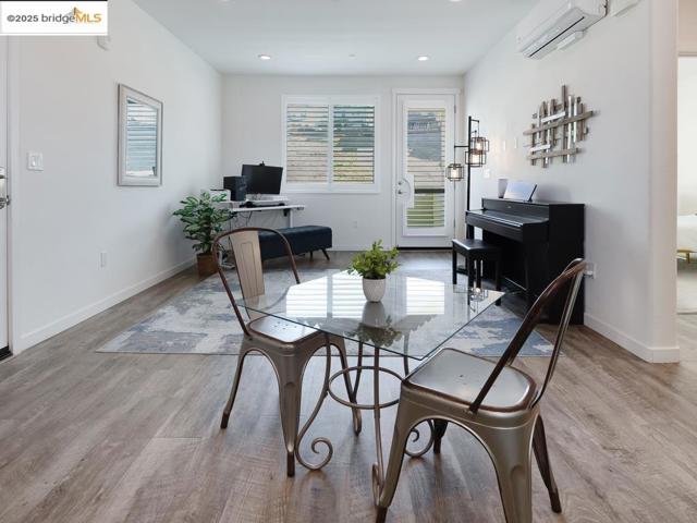 2600 Wildflower Station Pl #72, Antioch CA: https://media.crmls.org/mediaz/fe10cffb-0d44-430c-aca0-d05767516a72.jpg