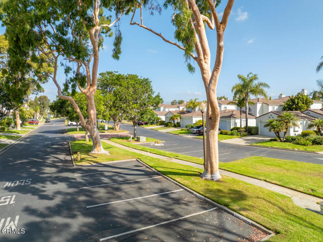 Detail Gallery Image 37 of 52 For 2110 Bermuda Dunes Pl, Oxnard,  CA 93036 - 2 Beds | 2 Baths