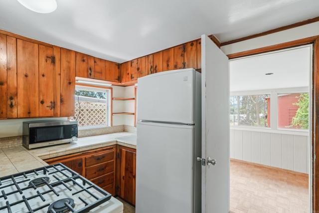 Detail Gallery Image 9 of 30 For 113 Wall Pl, El Cajon,  CA 92021 - 2 Beds | 1 Baths