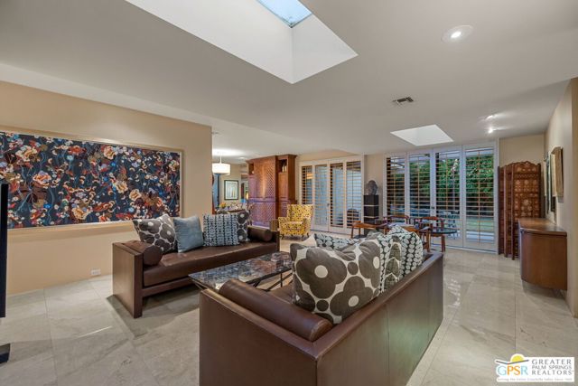 70639 Placerville Road, Rancho Mirage CA: https://media.crmls.org/mediaz/fe125899-f5de-4450-99db-f18aa598cac9.jpg