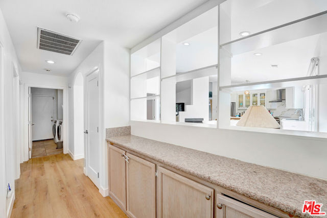 7844 Canby Avenue photo 13