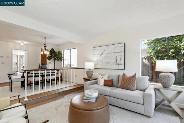 23 Shepardson Ln, Alameda CA: https://media.crmls.org/mediaz/fe13e62d-f2de-41cb-ac27-6200c0519fcc.jpg