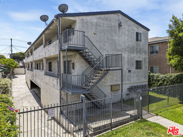 3120 W 71st Street, Los Angeles CA: https://media.crmls.org/mediaz/fe143de4-4aba-410c-bedb-ceeb8e028f32.jpg