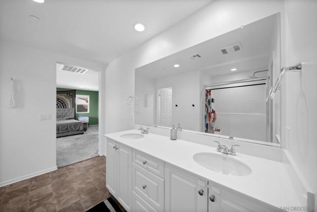 Image 20 of 26 For 1442 Rustic Glen Way