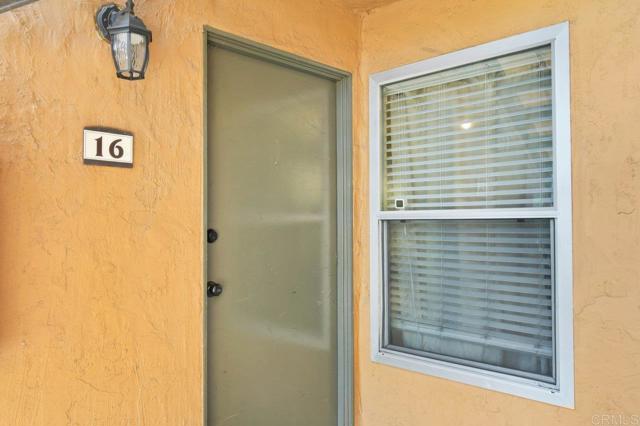 Detail Gallery Image 6 of 25 For 6911 Alvarado Rd #16,  San Diego,  CA 92120 - 3 Beds | 2 Baths
