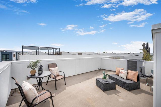 2180 Corsair Street, Alameda CA: https://media.crmls.org/mediaz/fe14b14d-79ae-4fda-9944-bb60b90af5a5.jpg