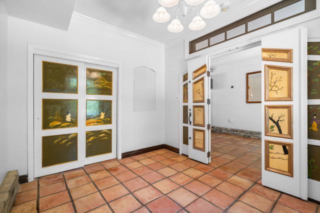 36333635 Webster Street, San Francisco CA: https://media.crmls.org/mediaz/fe14ef9a-e2e3-4fa8-af9a-12c8359a7586.jpg