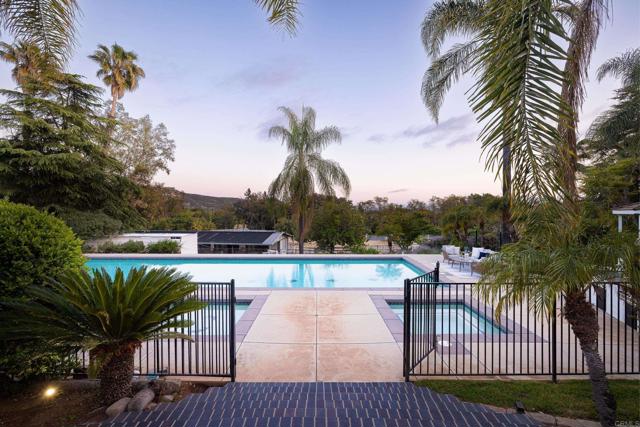 15017 Skyridge Road, Poway CA: https://media.crmls.org/mediaz/fe15b600-deba-4f51-a1e1-ea6504b2713d.jpg