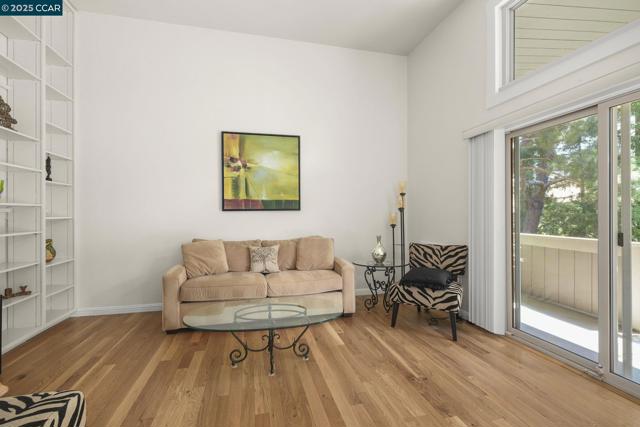 2059 Ascot Dr., Moraga CA: https://media.crmls.org/mediaz/fe1627ae-5b38-41d1-bddd-87456f6ca7b6.jpg