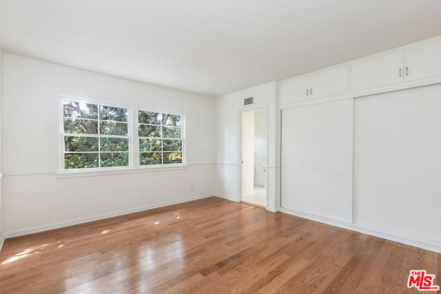 910 Centinela Avenue photo 24