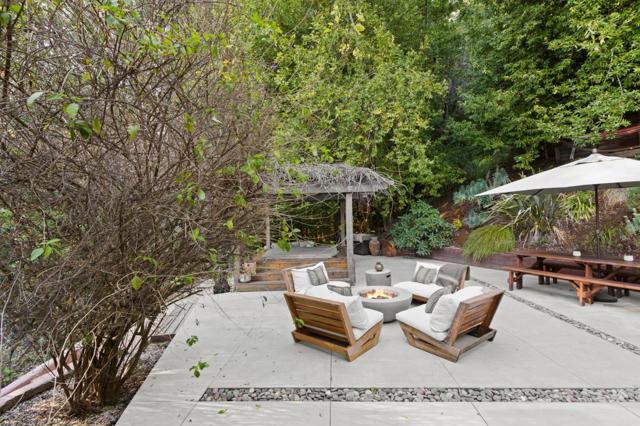23185 Old Santa Cruz Highway, Los Gatos CA: https://media.crmls.org/mediaz/fe17522f-b8e1-453d-9552-90e3af9be313.jpg