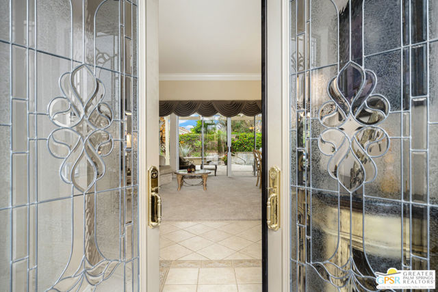 35707 Stonebriar Drive, Palm Desert CA: https://media.crmls.org/mediaz/fe17e714-83a1-4914-8f66-f4435d2881dc.jpg