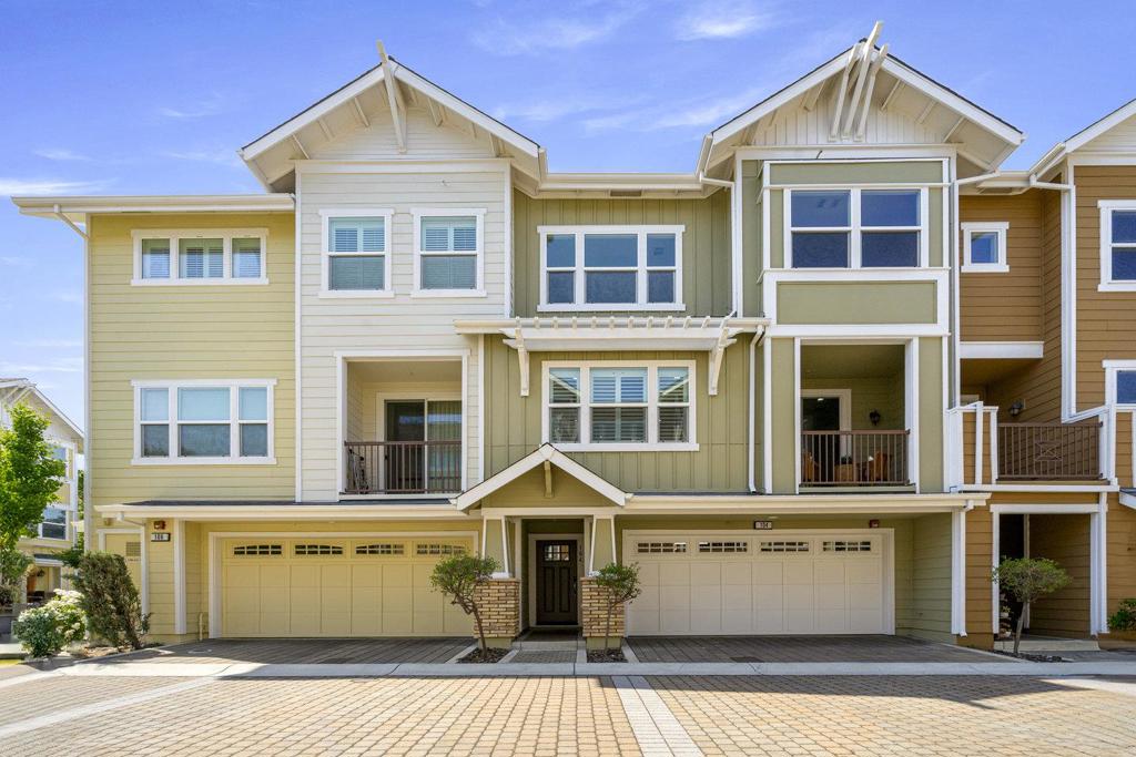 104 N Hummingbird Lane