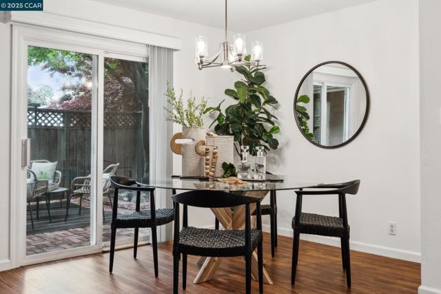 136 Garden Creek Pl, Danville CA: https://media.crmls.org/mediaz/fe18fcde-526c-41d4-afa5-e9c95ce903da.jpg