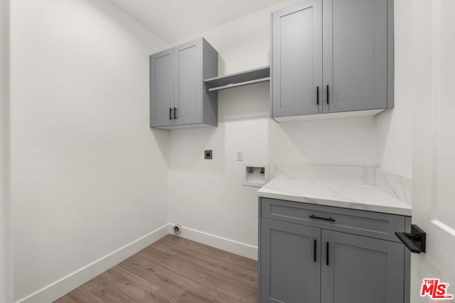 20280 Newton Street, Corona CA: https://media.crmls.org/mediaz/fe1b26aa-d835-4a40-9b2f-9b551bab3651.jpg