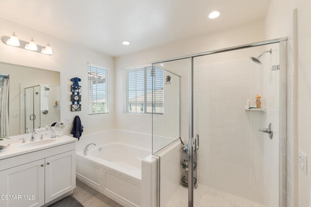 67 Clearwood Street, Fillmore CA: https://media.crmls.org/mediaz/fe1c0810-2d2a-4390-a6e5-6bb9ddce422e.jpg