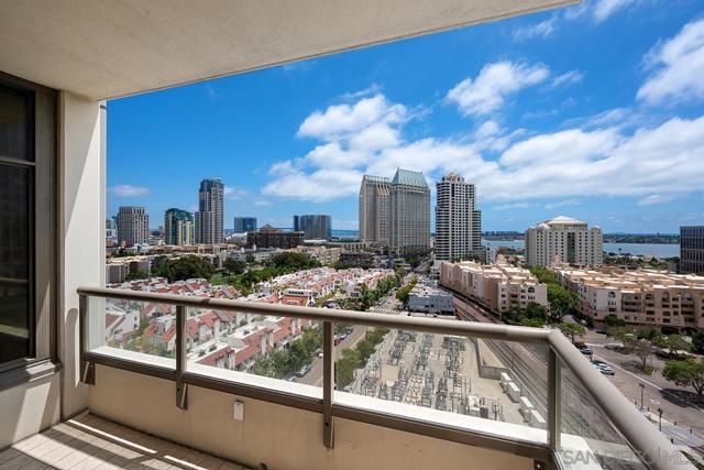 700 W E Street, San Diego CA: https://media.crmls.org/mediaz/fe1d0344-8a27-476a-8e2c-819eef9dacc9.jpg